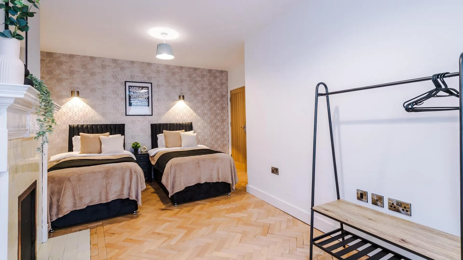 דירות Modern Central York Abode - Roof Terrace 0*,